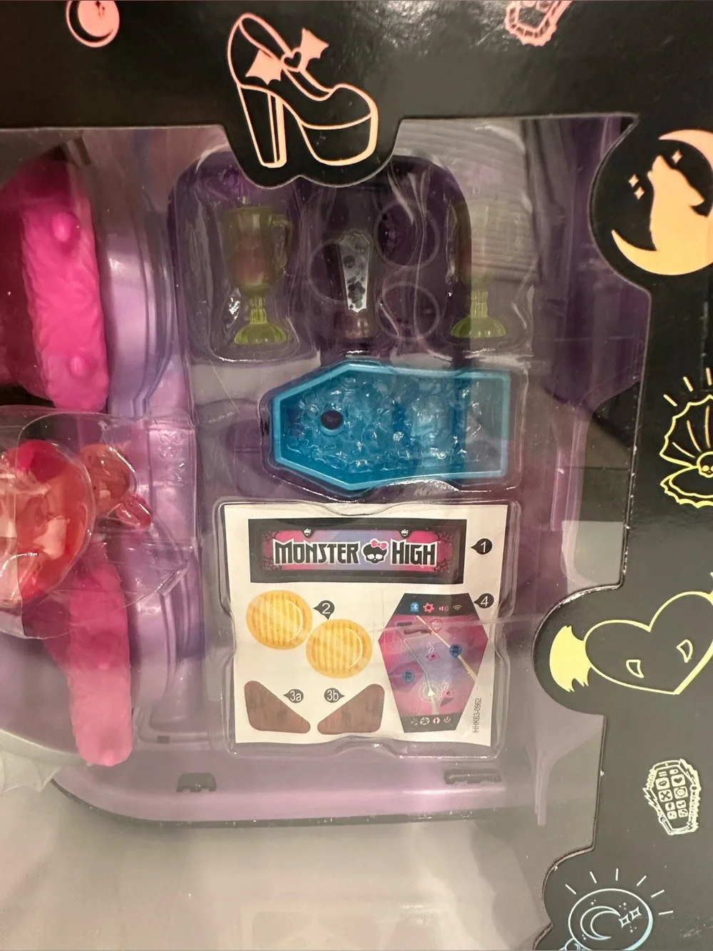 Monster High Ghoul Mobile Toy Car with Pet and Cooler Accessories